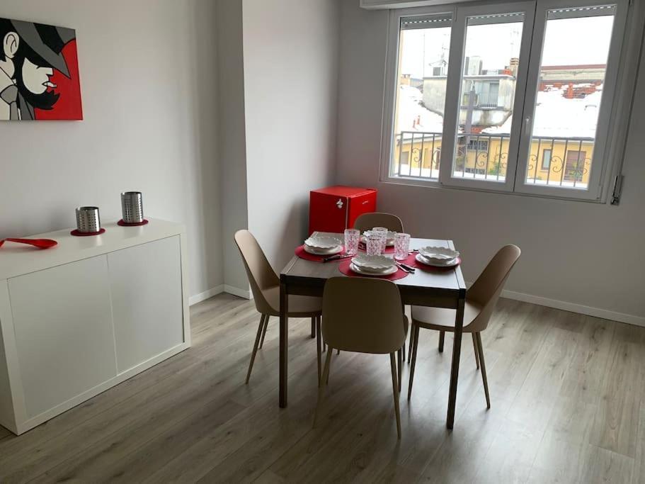 Апартаменти Milano Besana Rent House Екстер'єр фото